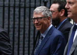 October 20, 2021, London, England, United Kingdom: BILL GATES is seen leaving 11 Downing Street after meeting British Chancellor of the Exchequer Rishi Sunak. 20 Oct 2021 Pictured: October 20, 2021, London, England, United Kingdom: BILL GATES is seen at Downing Street before he meets British Chancellor of the Exchequer Rishi Sunak at. Number 11. Photo credit: ZUMAPRESS.com / MEGA TheMegaAgency.com +1 888 505 6342 (Mega Agency TagID: MEGA797852_003.jpg) [Photo via Mega Agency]