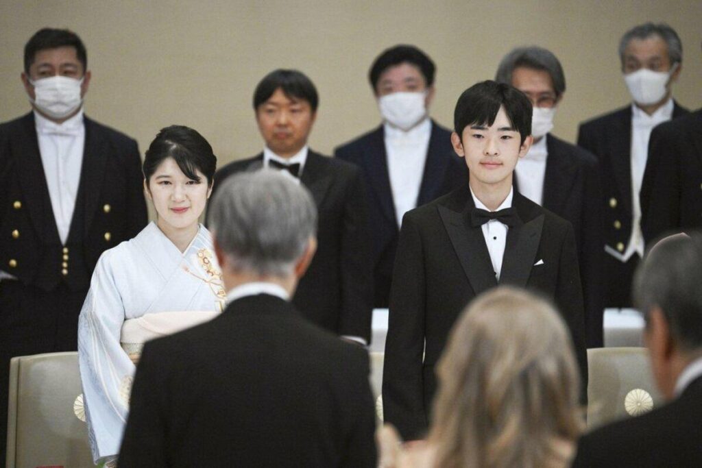 Japan Changes Laws to Allow Princesses to Retain Imperial Status After Marriage and Adoption of Princes from Former Cadet Branches