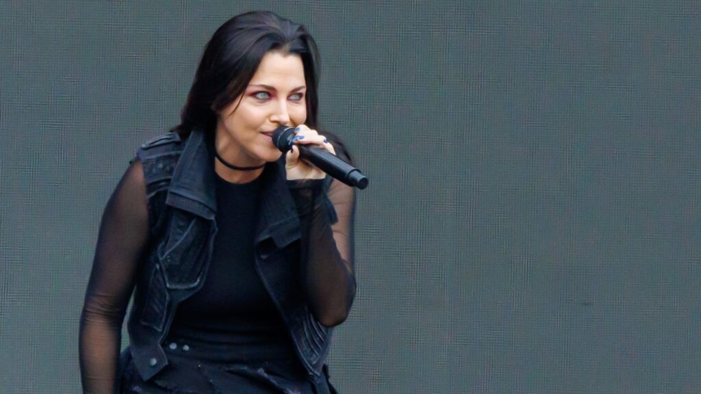 Evanescence’s Amy Lee celebrates women’s “ever-growing” presence in rock and metal Amy Lee onstage with Evanescence in 2025