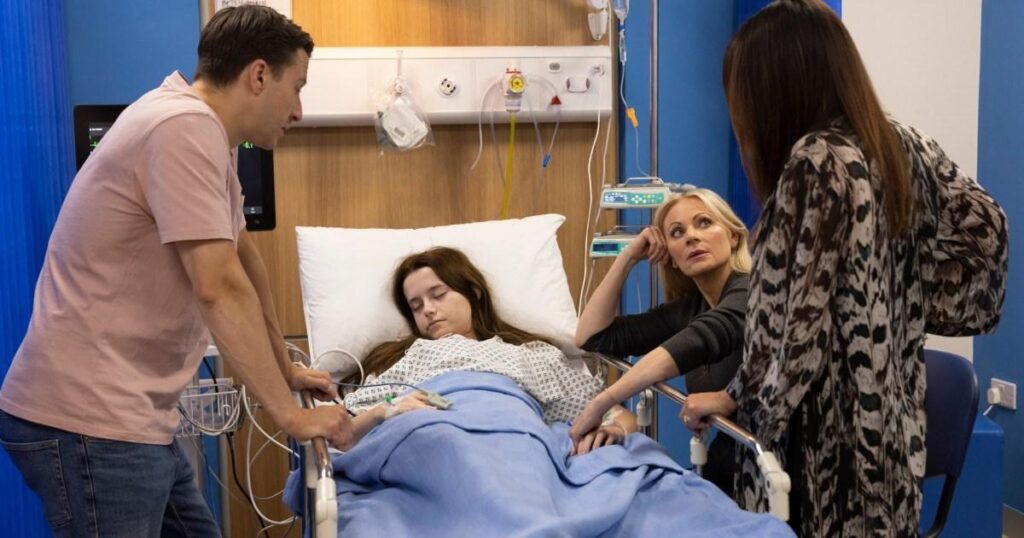 Coronation Street reveals first look as horror ordeal changes Betsy’s life forever | Soaps Coronation Street reveals first look as horror ordeal changes Betsy's life forever | Soaps