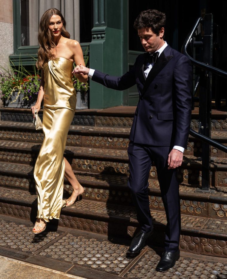 NEW YORK, NEW YORK - JULY 03: Karlie Kloss (L) and Joshua Kushner are seen in SoHo on July 03, 2026 in New York City. (Photo by TheStewartofNY/GC Images)