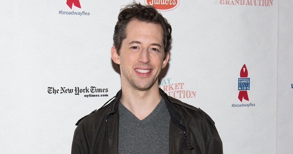 Broadway star and Marvelous Mrs Maisel actor Josh Grisetti dies aged 44 Broadway star and Marvelous Mrs Maisel actor Josh Grisetti dies aged 44
