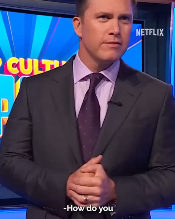 Colin Jost explains how to pronounce Scarlett Johansson's last name
