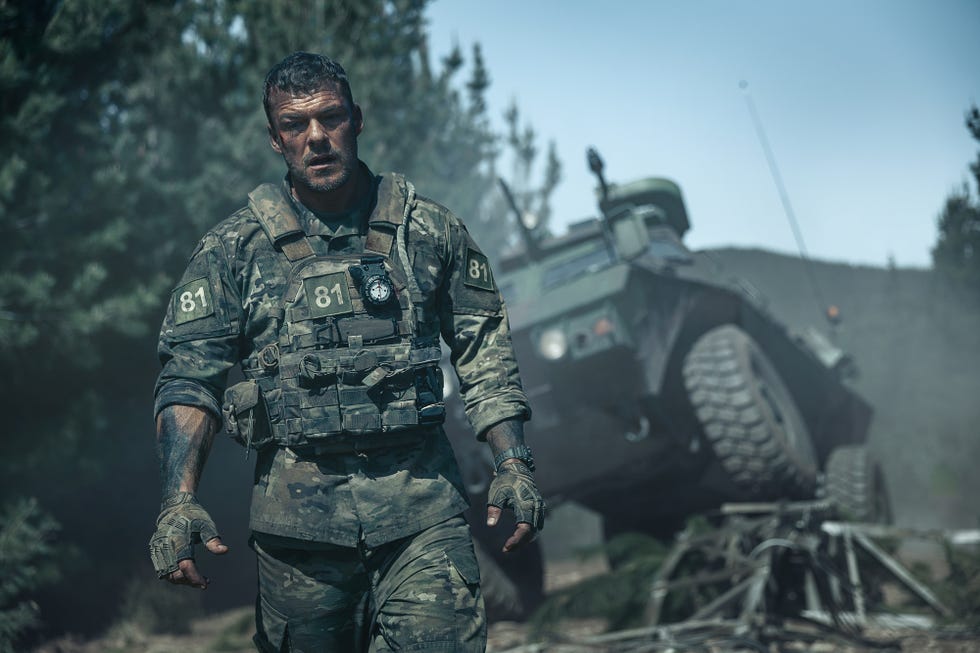 Alan Ritchson, War Machine alan ritchson, war machine