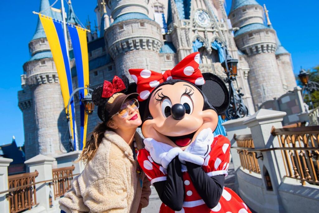 Disney World Celebrity Sightings: Stars Who Love the Parks Disney World Celebrity Sightings: Stars Who Love the Parks
