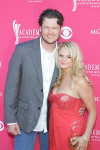 Blake Shelton, Miranda Lambert at arrivals for ARRIVALS - 44th Annual Academy of Country Music ACM Awards, MGM Grand Hotel & Casino, Las Vegas, NV April 5, 2009. Photo By: James Atoa/Everett Collection
