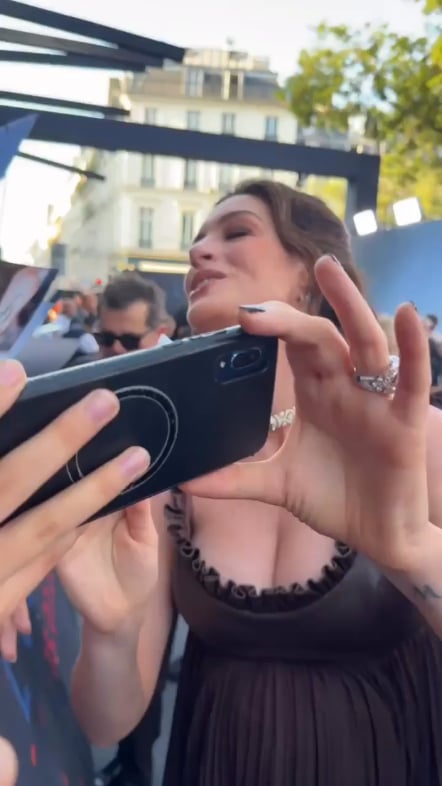 Anne Hathaway at the premiere of “The Odyssey” in Paris | 8 July 2026