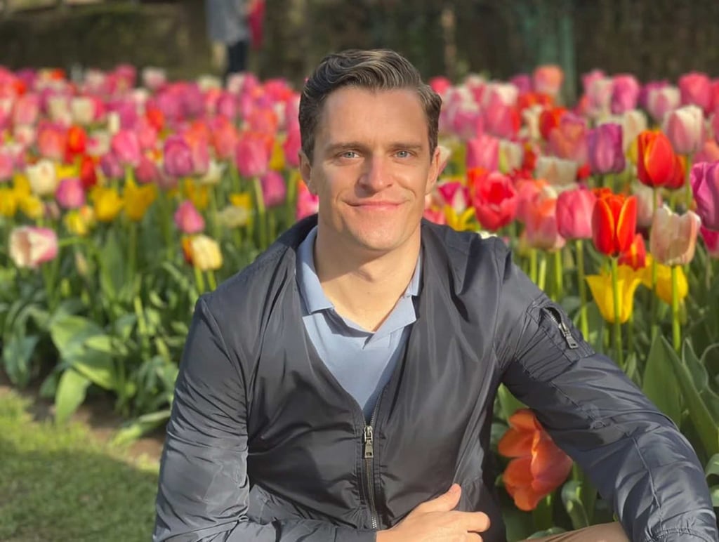 Kevin Sobieski is Andy Cohen’s new boyfriend. Photo: @benjpasek/Instagram