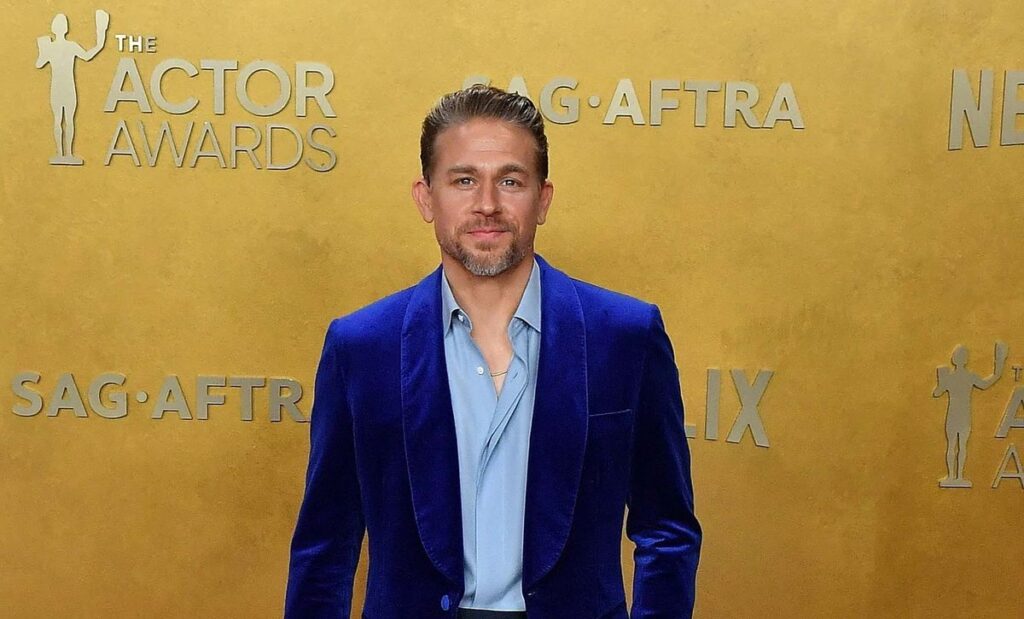 Would it kill Charlie Hunnam to do a rom-com just once?