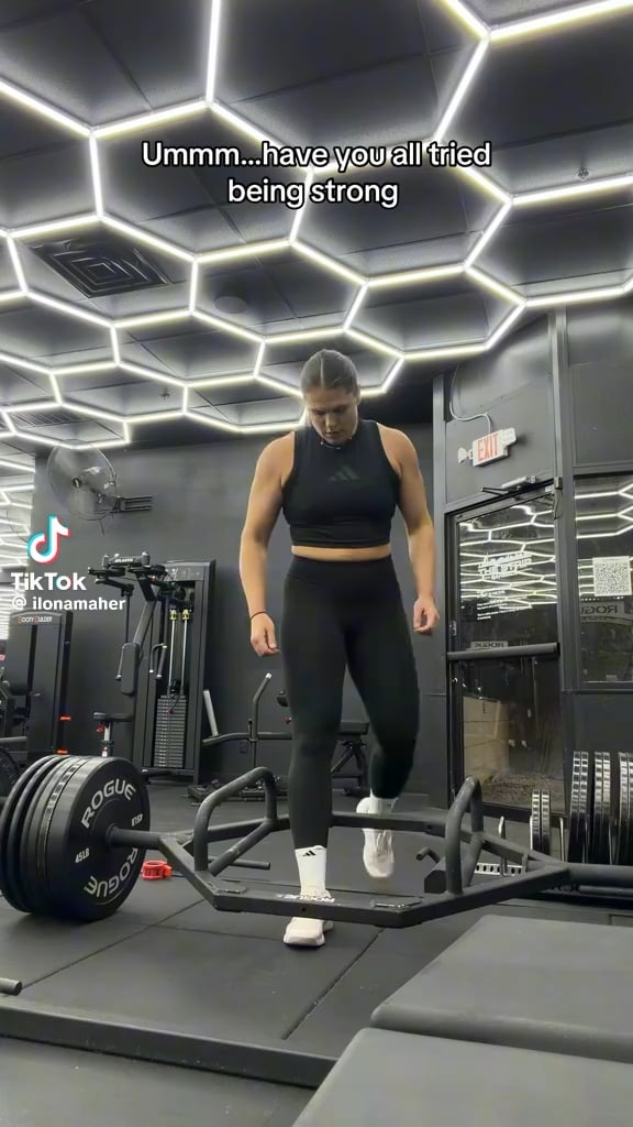 Ilona Maher posts “395lbs for those counting”