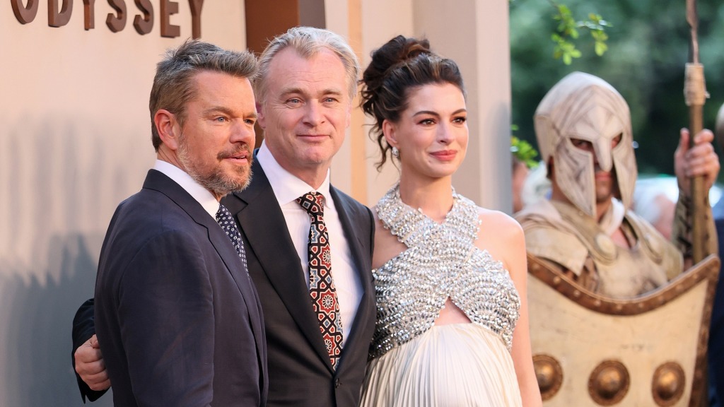 Matt Damon says Christopher Nolan hates Uggs, still doesn’t like chairs Matt Damon says Christopher Nolan hates Uggs, still doesn't like chairs