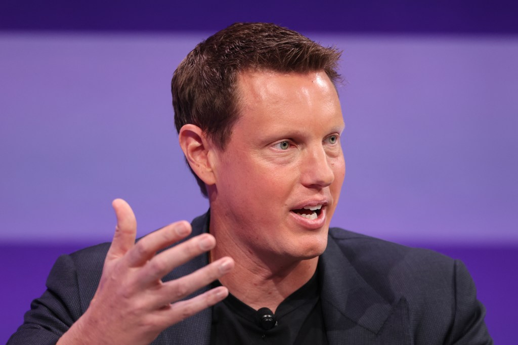 David Ellison "Confident" WBD Deal Will Close, Thanks Staffers For Patience