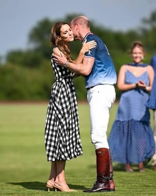 Cute moment of Prince William & Catherine at the Royal Charity Polo Cup