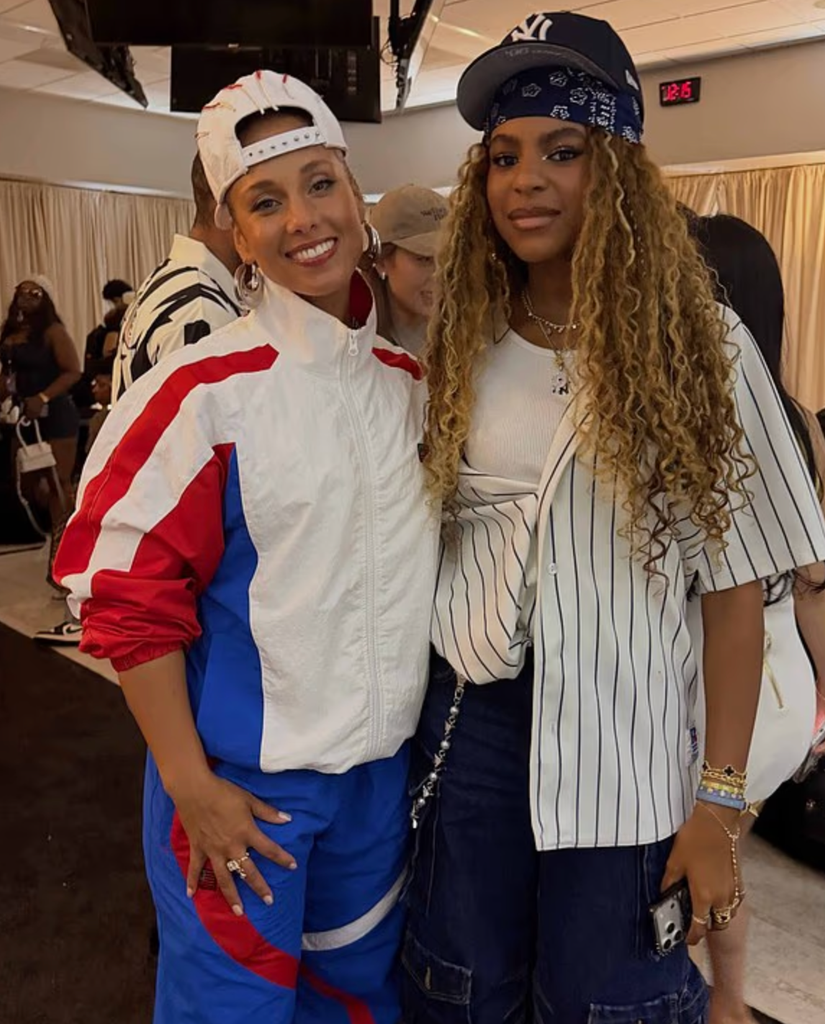 Blue looked just like her mom as she was pictured backstage with Alicia Keys