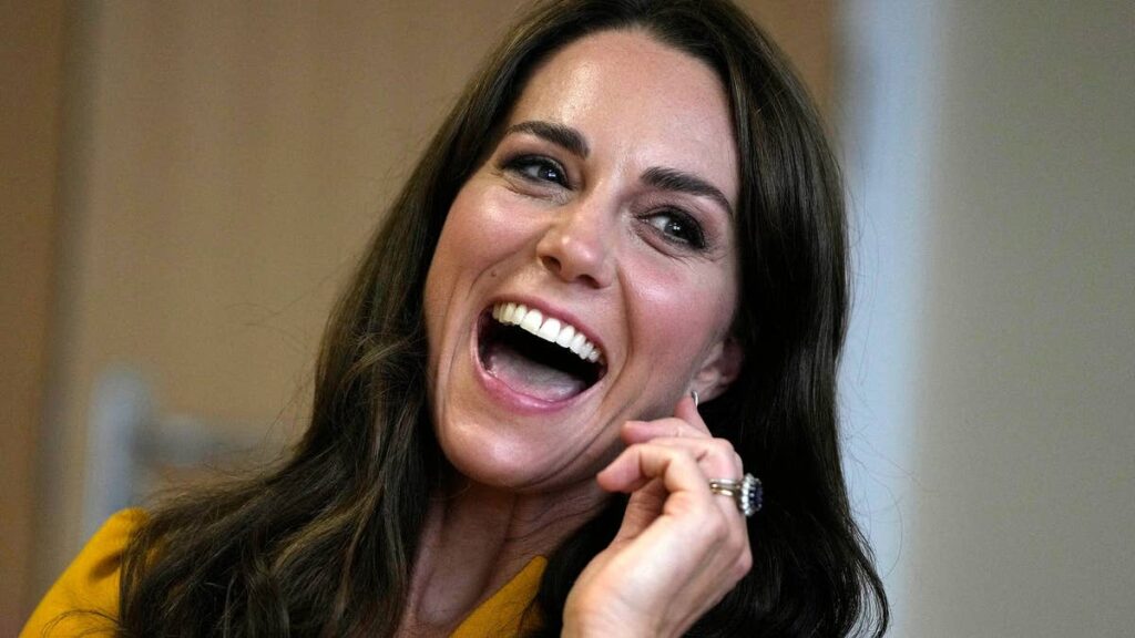 Kate Middleton shows off bare toned legs in mini hiking shorts leaving royal fans speechless