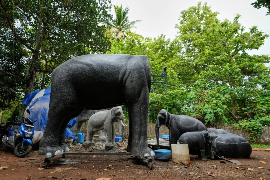 Elephants are celebrities in India’s Hindu temples – and now the robots are coming Apple App Store