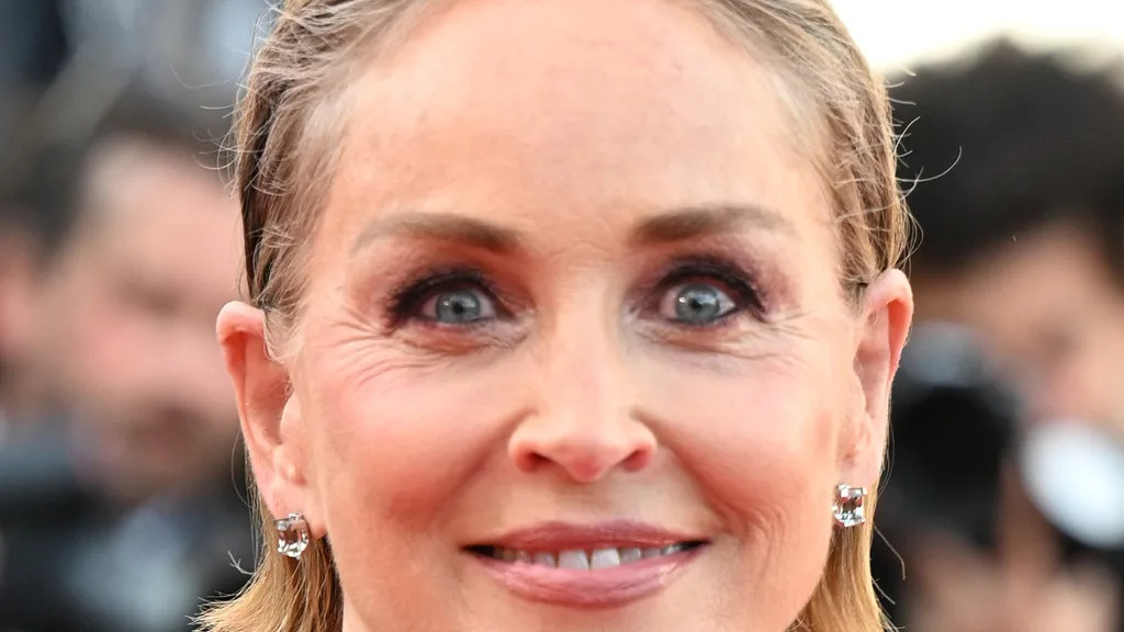 Sharon Stone recalls becoming ‘pretty sick’ after giving up marijuana Sharon Stone recalls becoming 'pretty sick' after giving up marijuana