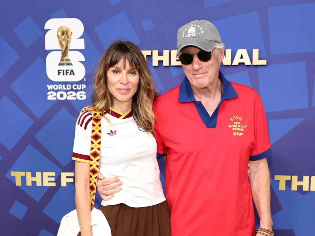 Richard Gere, 76, and His Wife Alejandra Silva, 43, Make a Rare Public Appearance at the World Cup Final Richard Gere, 76, and His Wife Alejandra Silva, 43, Make a Rare Public Appearance at the World Cup Final