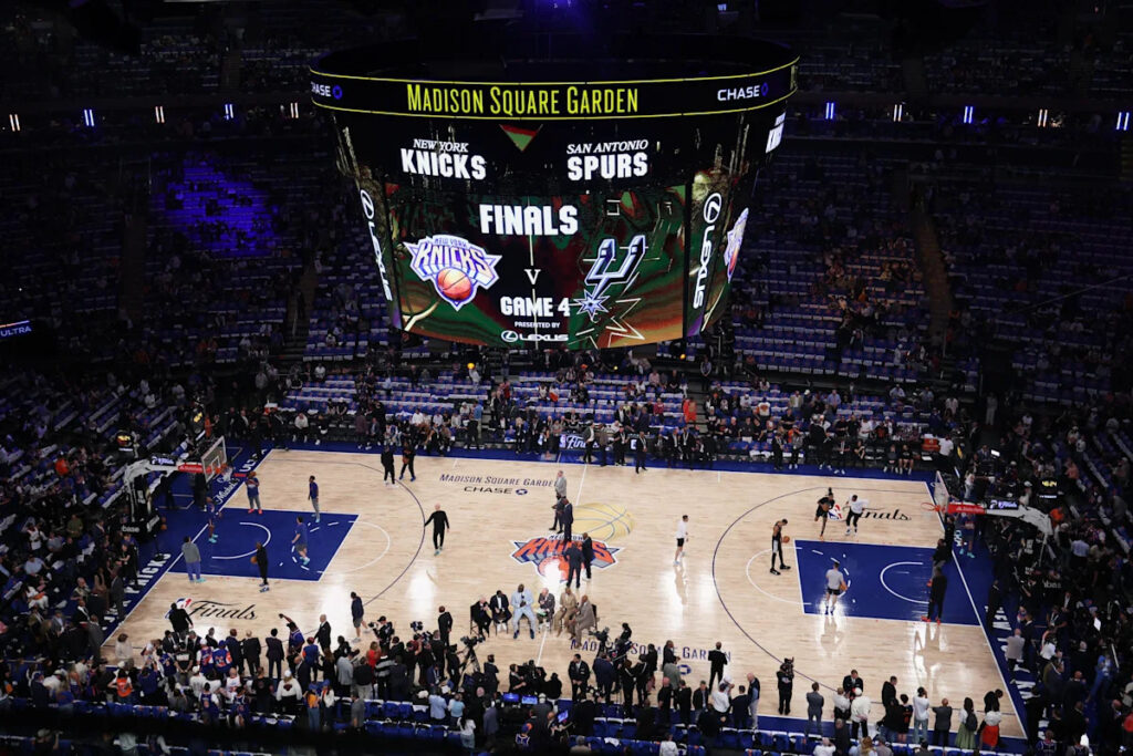 Madison Square Garden sues Wired over article alleging celebrity ‘risk scores’ Madison Square Garden sues Wired over article alleging celebrity 'risk scores'