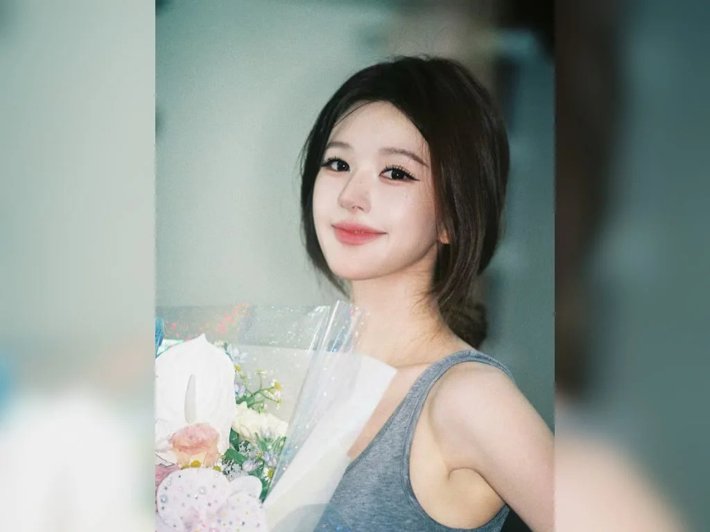 Zhao Lusi defends friendship with internet celebrities amid criticism Zhao Lusi defends friendship with internet celebrities amid criticism