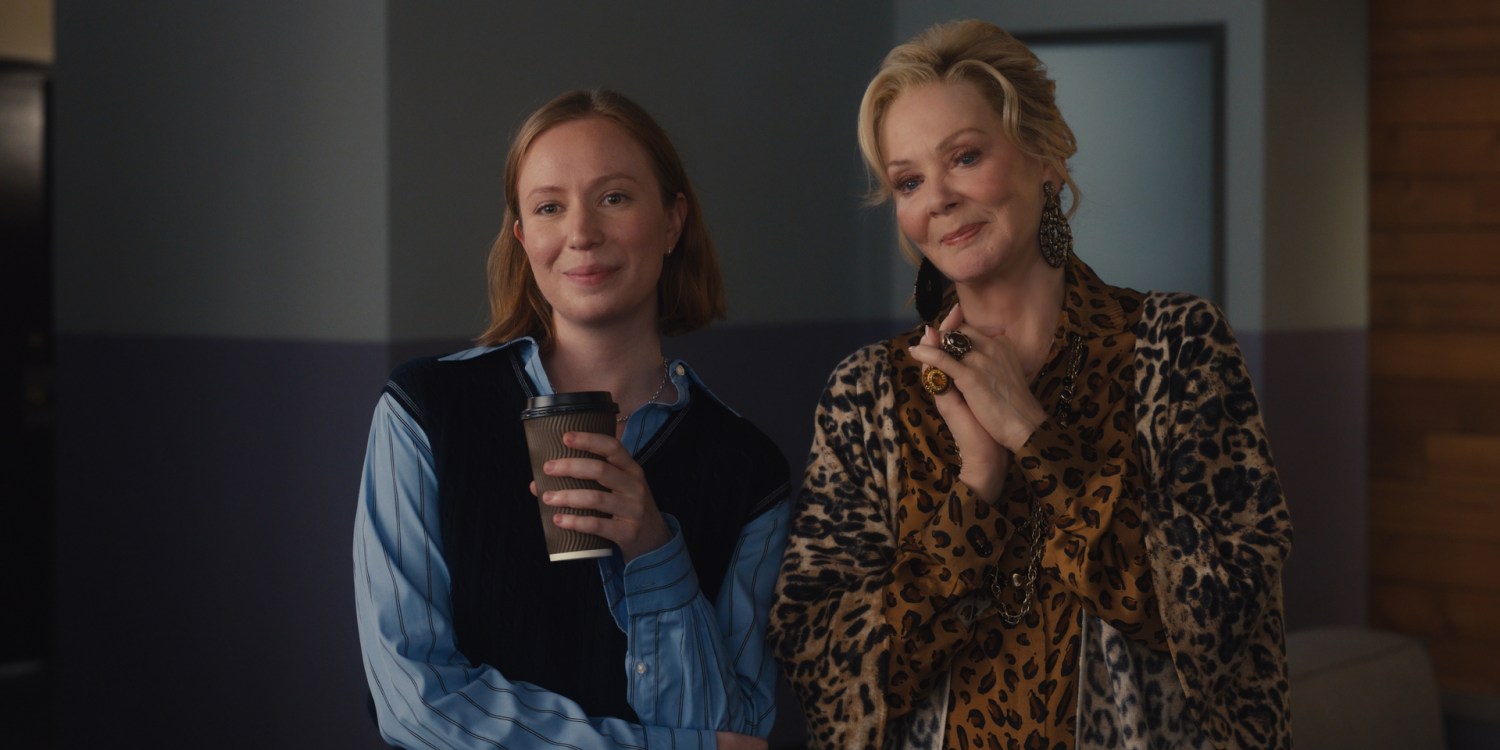 Hannah Einbinder and Jean Smart in 'Hacks'