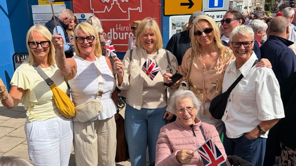 WATCH: Flag-waving crowds welcome King to Jedburgh