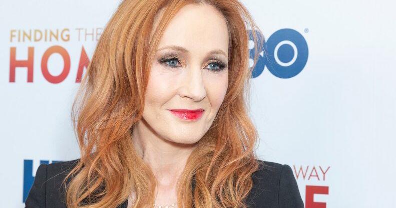 JK Rowling posts a pic upskirting trans woman