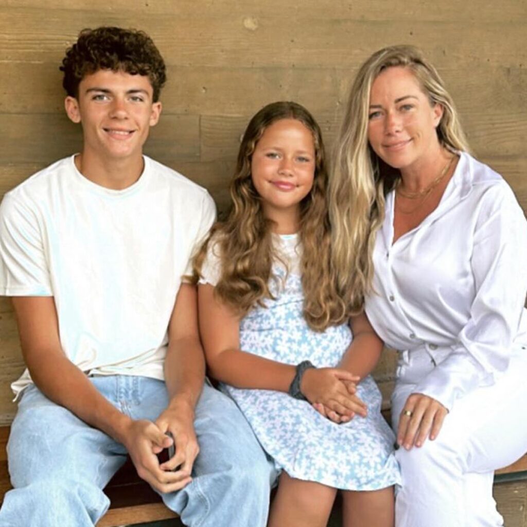 Kendra Wilkinson Celebrates Son Hank, 16, Getting College Offers Kendra Wilkinson Celebrates Son Hank, 16, Getting College Offers