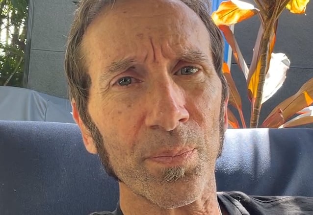 SHANNON LARKIN Apologizes To NIKKI SIXX Over ‘Backing Tracks’ Comment: ‘I Was Not Doing That To Attack You’ BLABBERMOUTH.NET