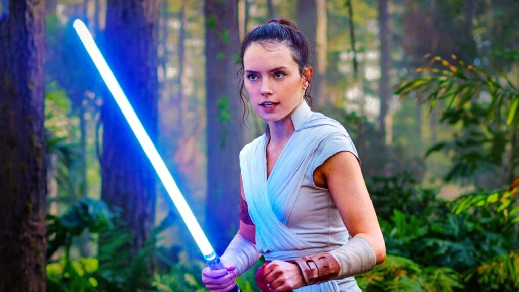 Daisy Ridley Fuels Incoming Star Wars Return Hopes With New Video Daisy Ridley as Rey in Star Wars Rise of Skywalker