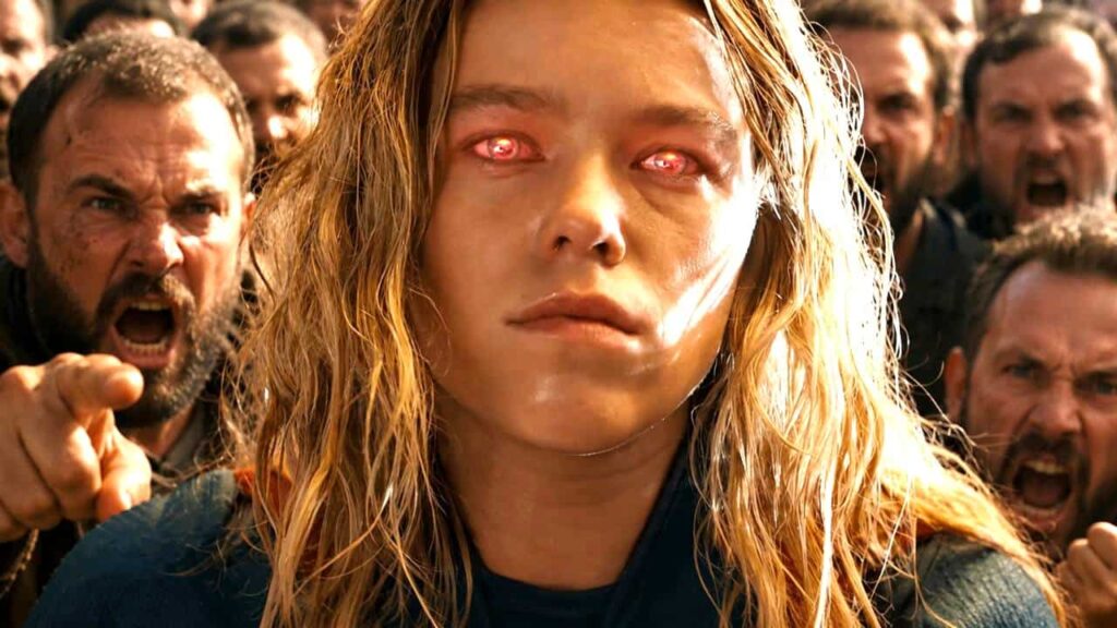 Supergirl Fans Blame Men For The Movie’s Failure Supergirl Fans Blame Men For The Movie’s Failure