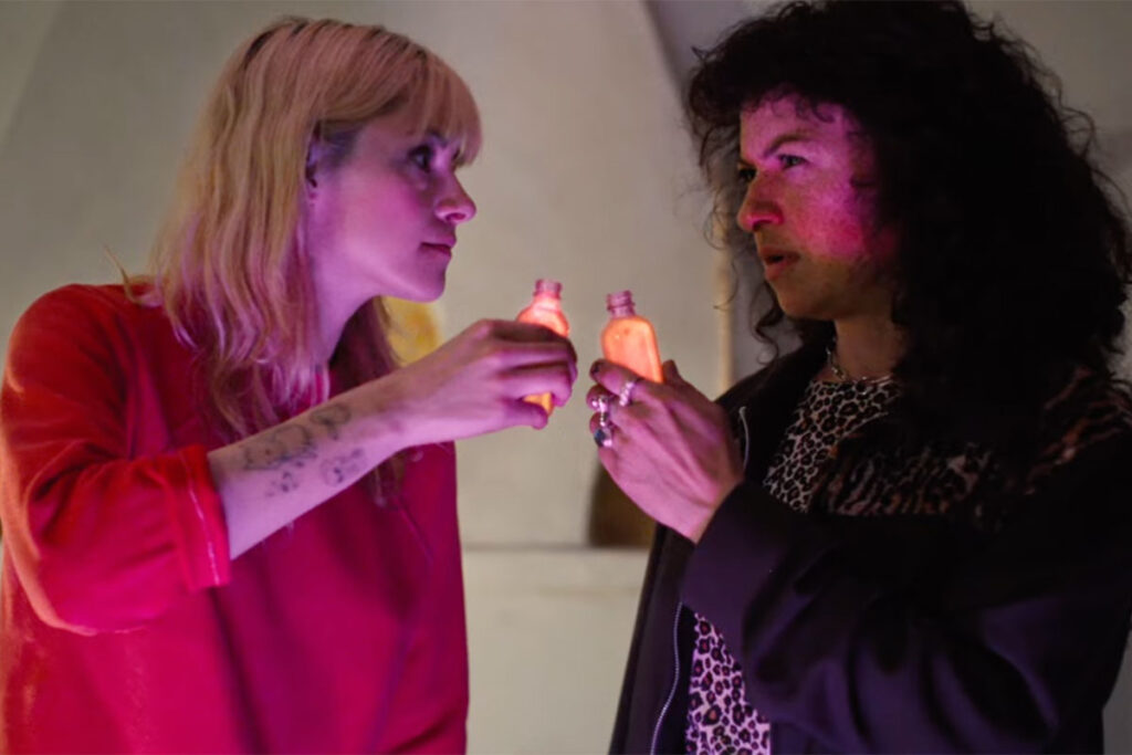 Trailer: Stewart, Shawkat In “The Wrong Girl” Trailer: Stewart, Shawkat In "The Wrong Girl"