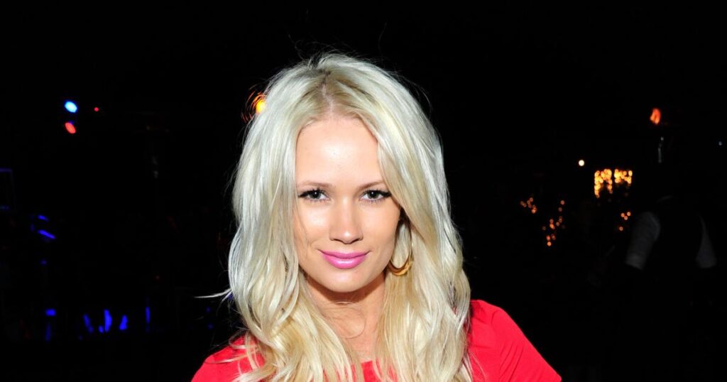 Lauren Bennett death: ‘Party Rock Anthem’ and G.R.L. singer was 37 Lauren Bennett death: 'Party Rock Anthem' and G.R.L. singer was 37