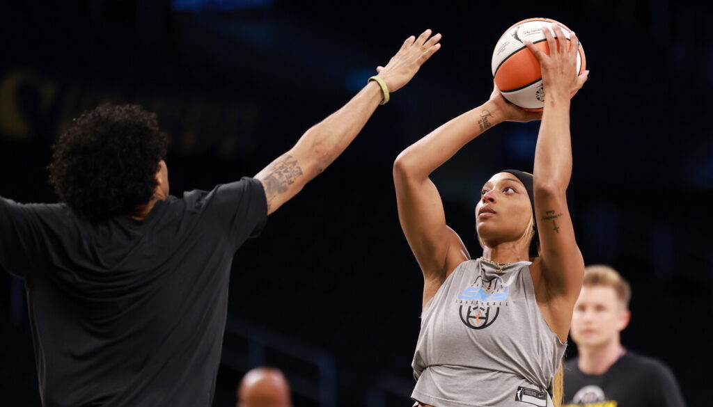 DiJonai Carrington is almost ready to play, but she can't save the Sky alone