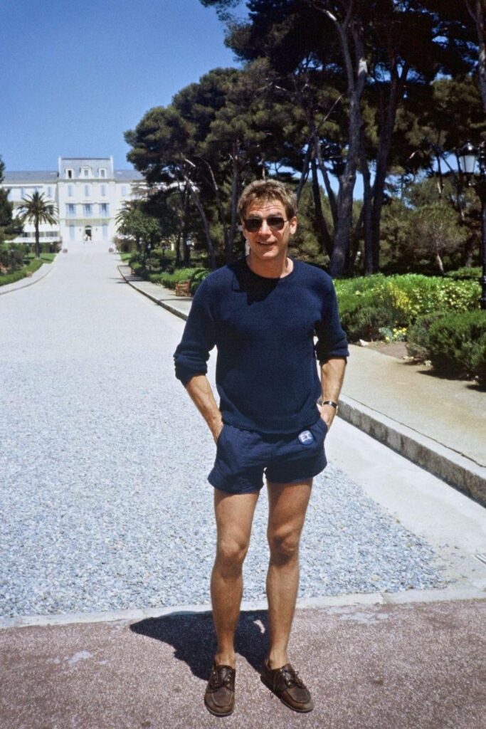 Happy 84th birthday to Harrison Ford, here’s him at the Cannes Film Festival (1982)