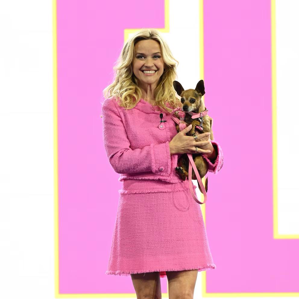Reece Witherspoon attends the legally blonde tv series red carpet