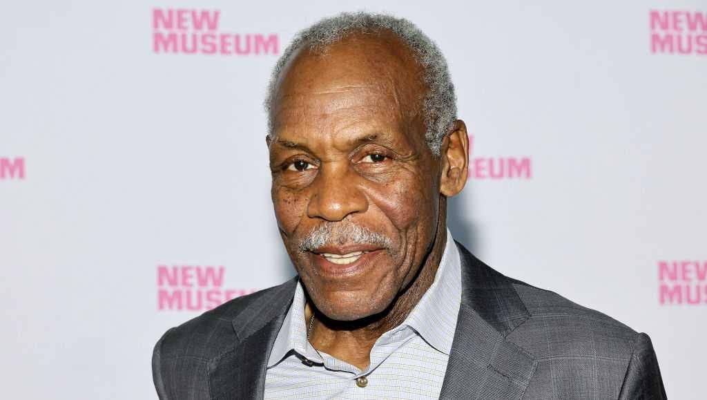 Actor ﻿Danny Glover reveals Alzheimer's diagnosis ahead of 80th birthday