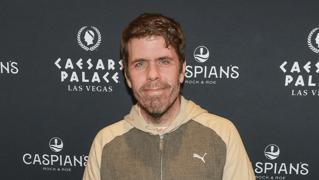 Perez Hilton Appears to Harm Himself on Livestream, Police Respond Perez Hilton
