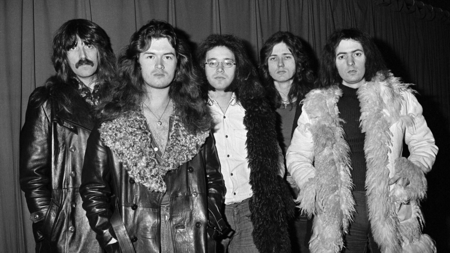 Ritchie Blackmore Set to Play With Deep Purple After 33 Years Apart Ritchie Blackmore Set to Play With Deep Purple After 33 Years Apart