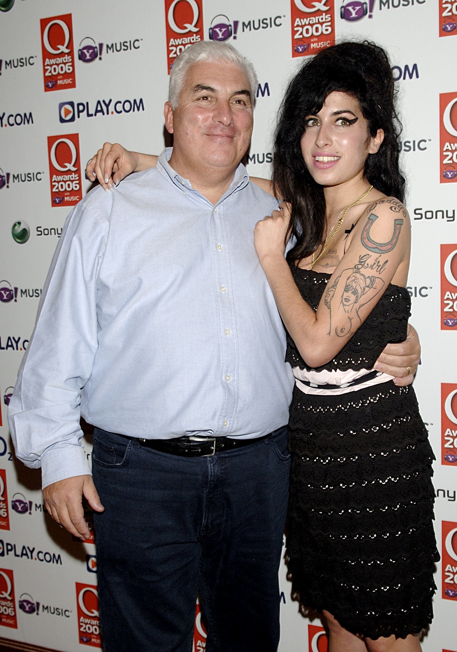 Mitch Winehouse with his daughter at the Q Awards in 2006