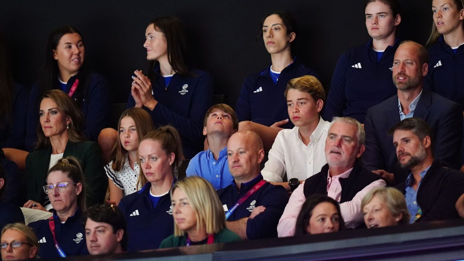 William and Kate joined by children as they watch Commonwealth Games action William and Kate joined by children as they watch Commonwealth Games action
