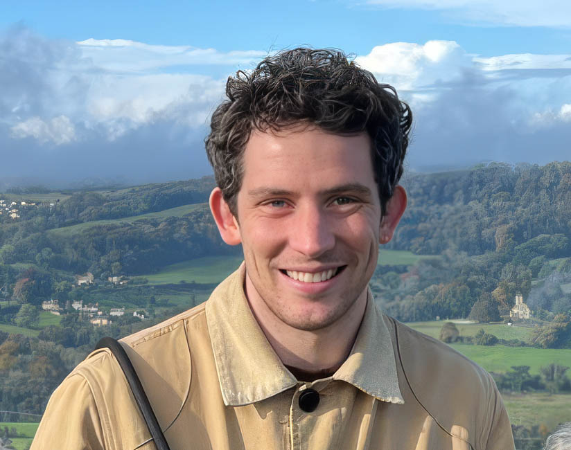 Stroud actor in running to replace Daniel Craig as James Bond Stroud actor in running to replace Daniel Craig as James Bond