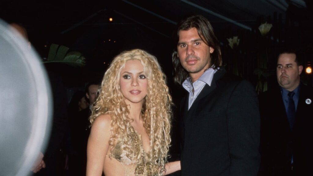 Shakira dedicates a heartfelt message to her ex-boyfriend Antonio de la Rúa Shakira dedicates a heartfelt message to her ex-boyfriend Antonio de la Rúa